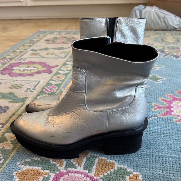 Silver Paloma Barcelo Ankle Boots - Picture 3 of 5